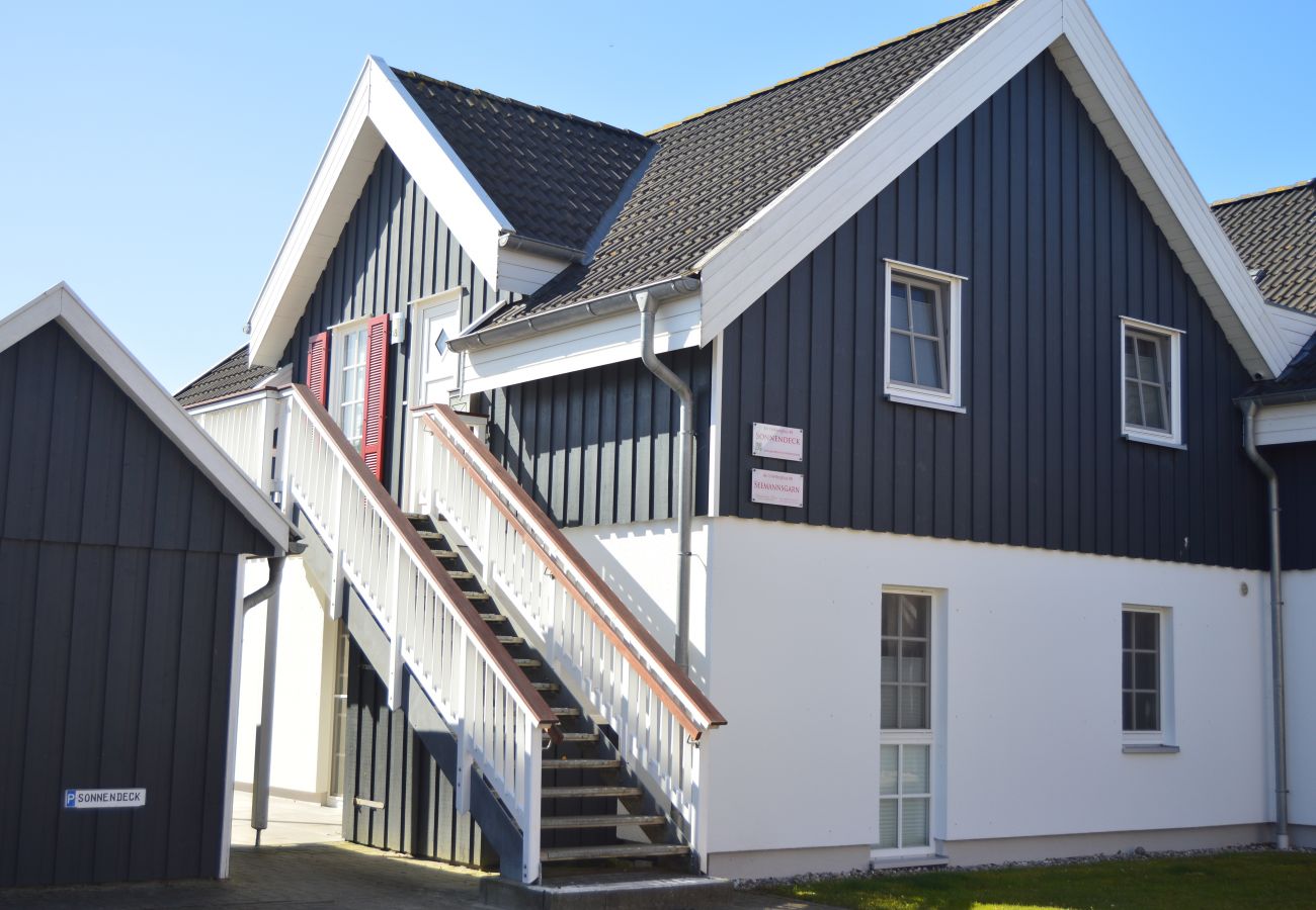 Ferienwohnung in Krummhörn - Sonnendeck-Kaminofen/Whirlpool/Sonnenbalkone