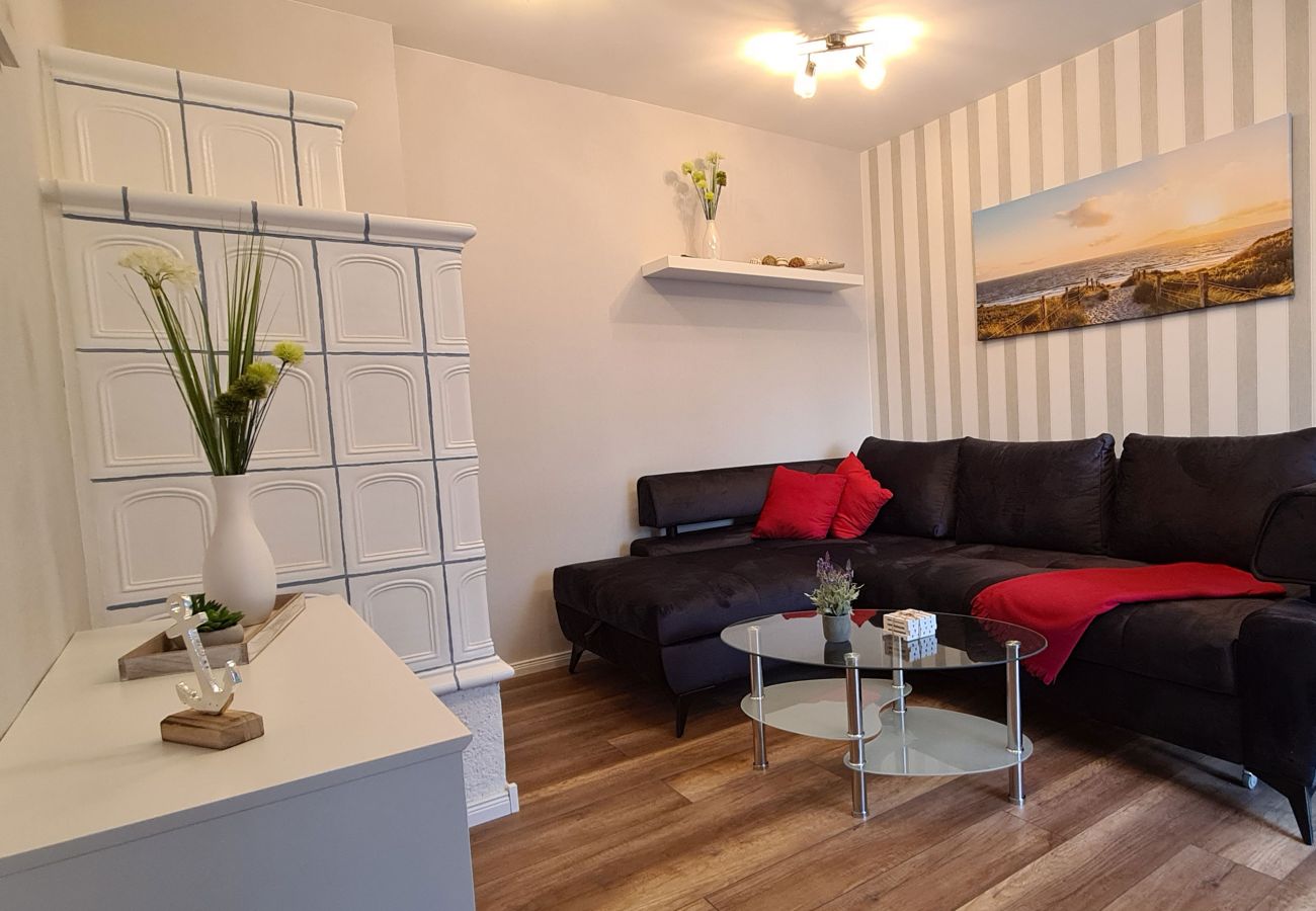 Ferienwohnung in Krummhörn - Kamin Apartment-Terrasse/Garten/Hunde Willkommen