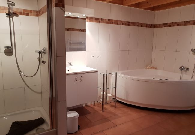 Ferienwohnung in Krummhörn - Deichpirat-Sauna/Wpool/Kaminofen/Hunde Willkommen