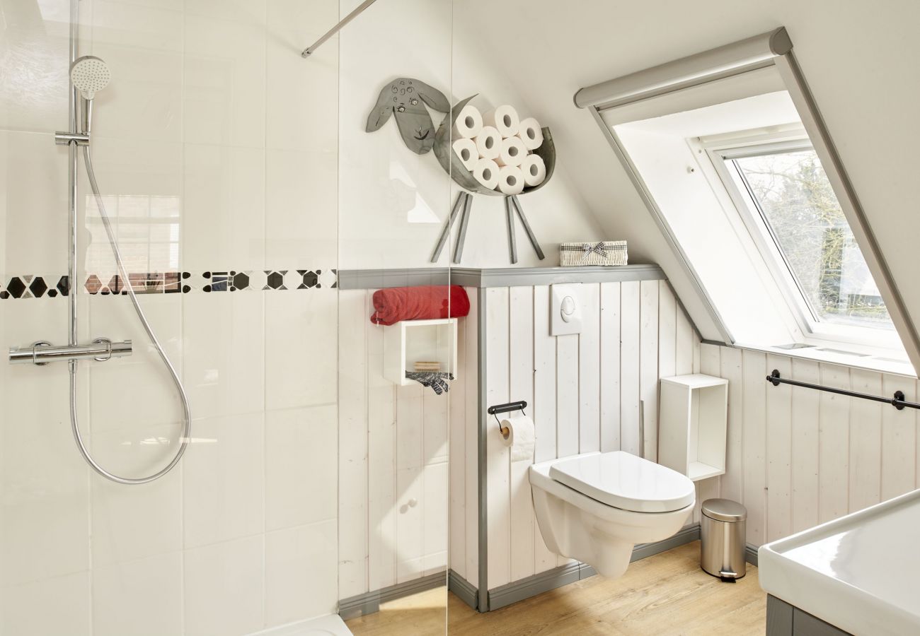 Ferienwohnung in Krummhörn - Kaiser Apartment-Terrasse/Garten/Hunde Willkommen