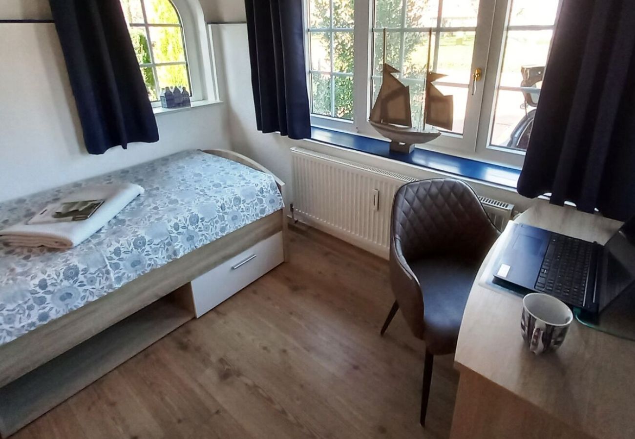 Ferienwohnung in Krummhörn - Veras Kate/Terrasse/Garten/Hunde Willkommen