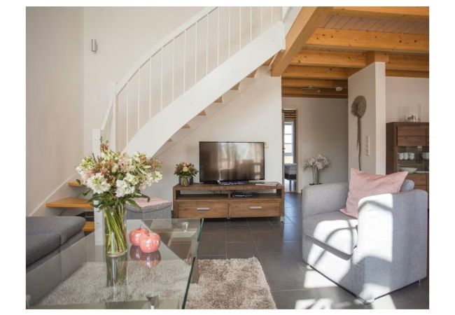 Ferienwohnung in Greetsiel - Hellinghus Sauna,Wpool,Kaminofen, Hunde willko Ferienwohnung in Greetsiel - Hellinghus Sauna,Wpool,Kaminofen, Hunde willko